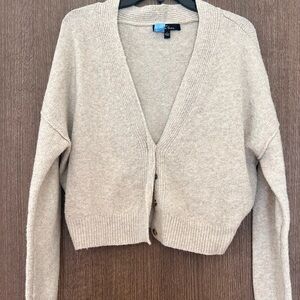 Love Tree Light Gray Cardigan Sweater